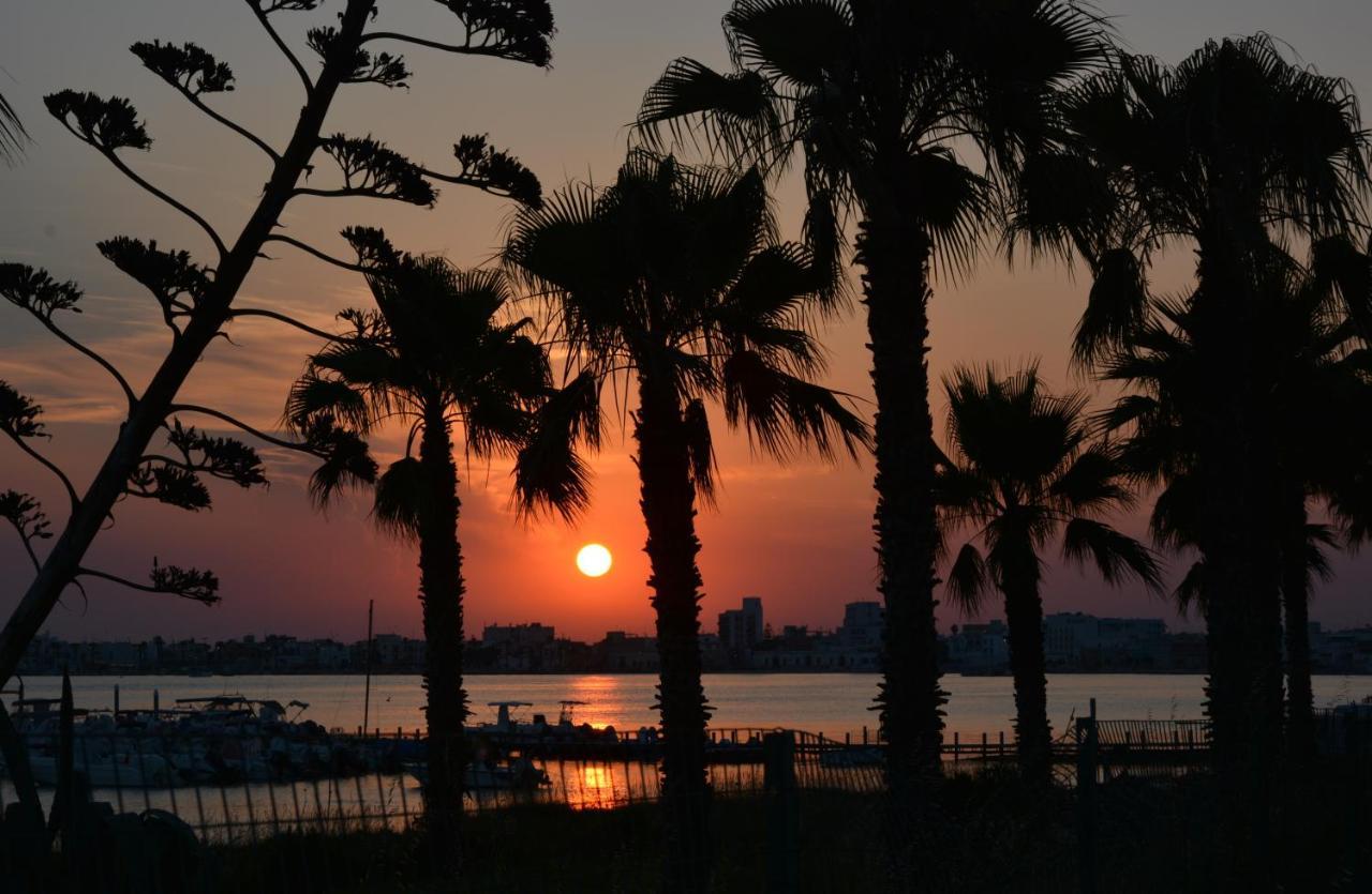 Masseria Casina Bellanova Porto Cesareo Bagian luar foto